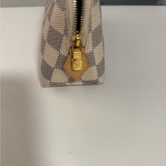 Louis Vuitton Damier Azur Cosmetic Makeup Toiletry Pouch Case - Picture 5 of 7